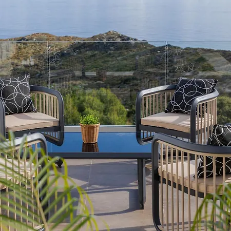Villa Deep Blue Luxury Theseus - Private Jacuzzi - Sea View *