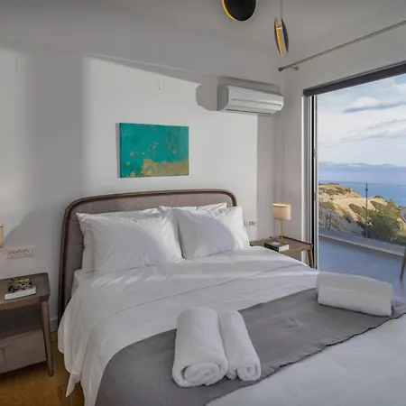Deep Blue Luxury Theseus - Private Jacuzzi - Sea View *