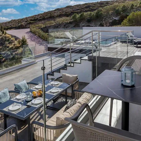 Villa Deep Blue Luxury Theseus - Private Jacuzzi - Sea View