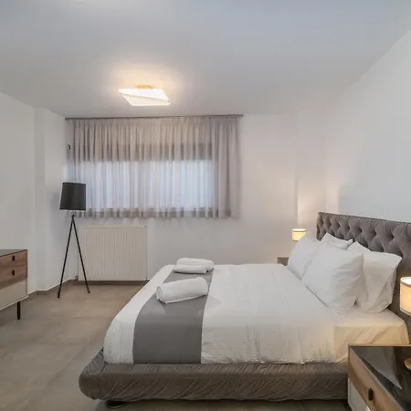 Deep Blue Luxury Theseus - Private Jacuzzi - Sea View Villa