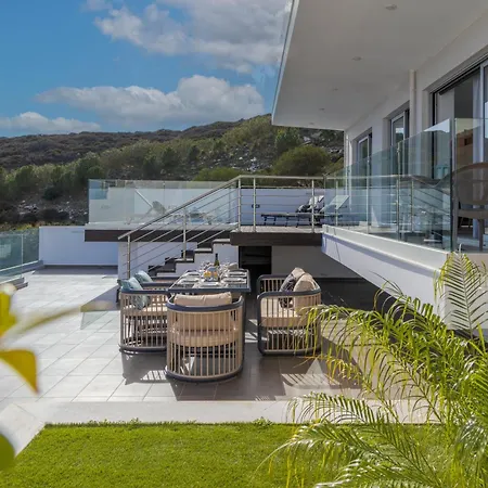 Villa Deep Blue Luxury Theseus - Private Jacuzzi - Sea View *